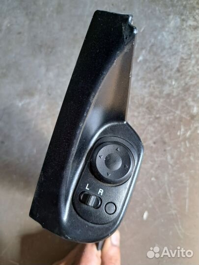 Накладка зеркала передний левый Chevrolet Lacetti