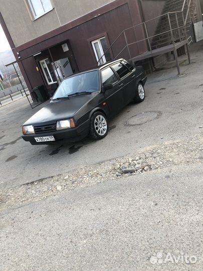 Капот на ваз 21099