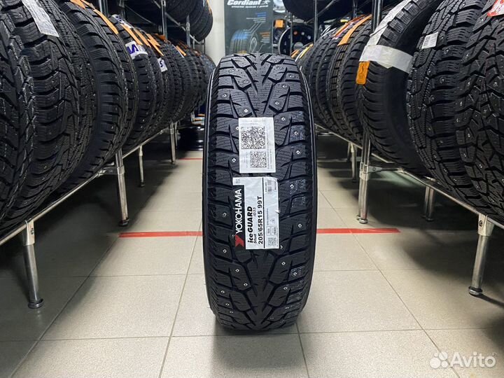 Yokohama Ice Guard Stud IG55 205/65 R15 99T