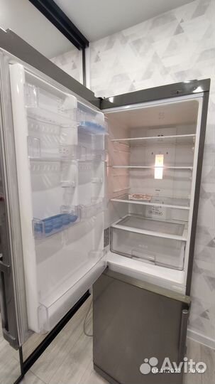 Холодильник LG бу NO frost