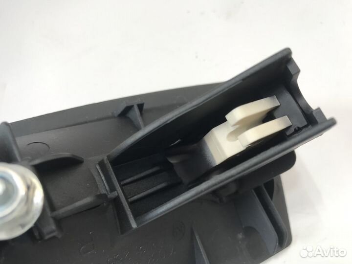 Ручка двери правая BMW 5 E60