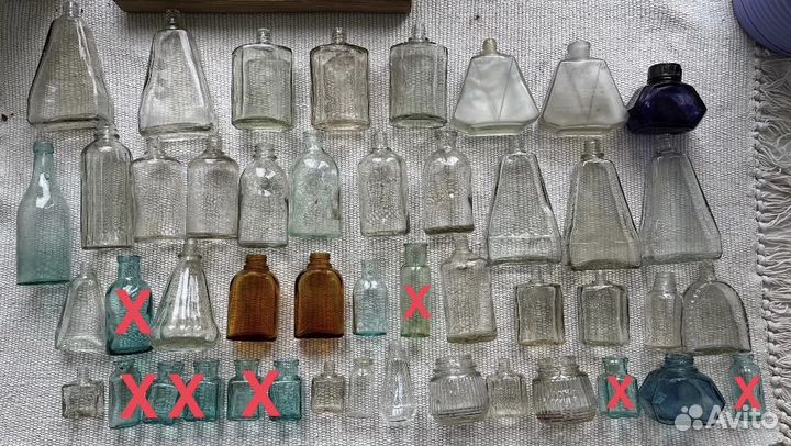 Старинные пузырьки флаконы стеклянные
