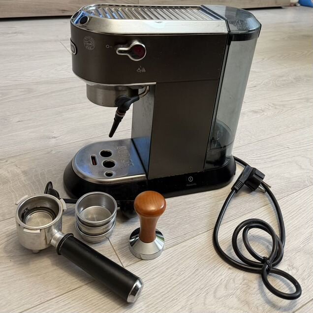 Кофеварка рожковая delonghi ec 685