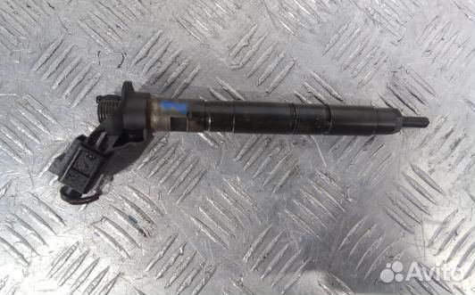 Форсунка дизельная audi Q7 (2AD01AL02)