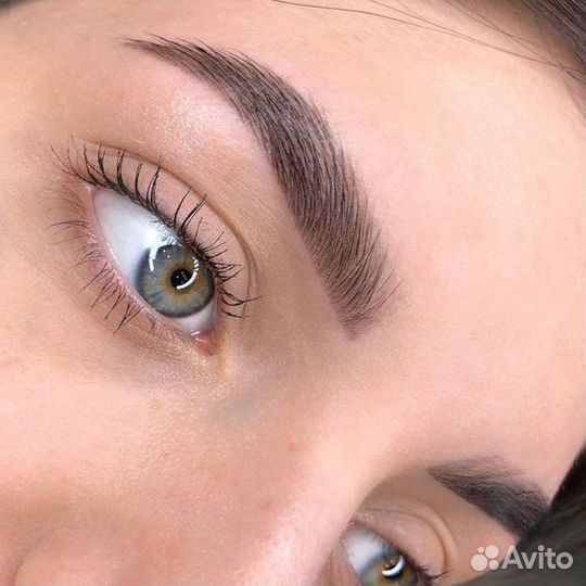 Брови. (Бровист, визажист )