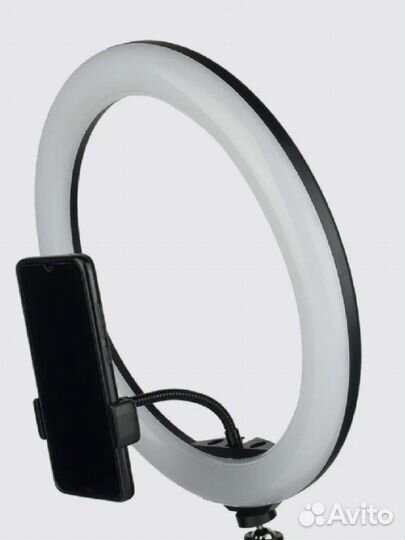 Кольцевая RGB лампа MJ-33 имеет диаметр 33 см