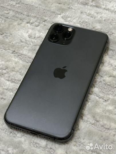 iPhone 11 Pro, 64 ГБ