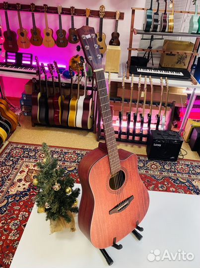 Гитара Дредноут Новая (Красное дерево)