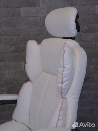 Компьютерное офисное кресло с массажем (новые)