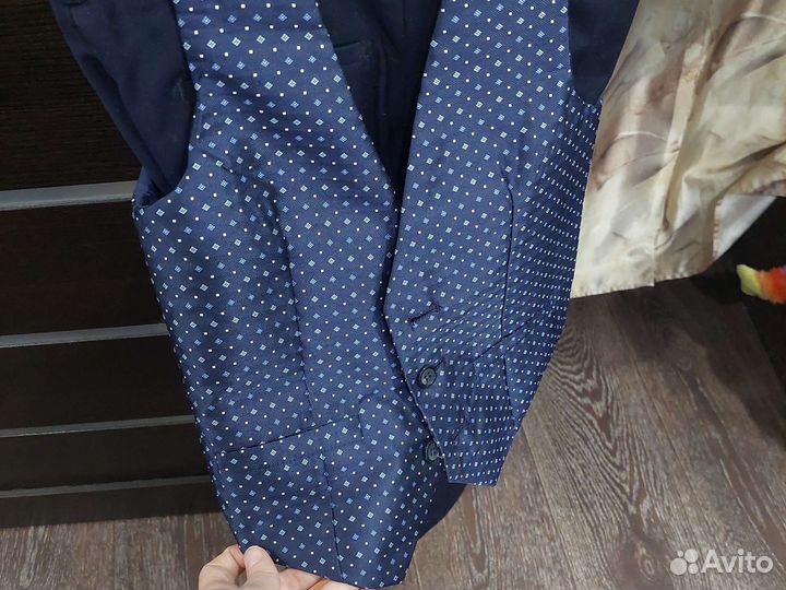 Костюм двойка и бабочка