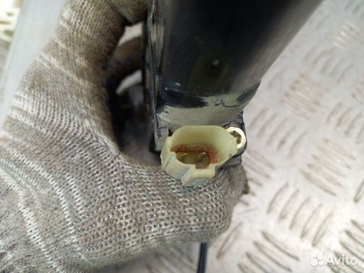 Стеклоподъемник электр. задний правый Hyundai