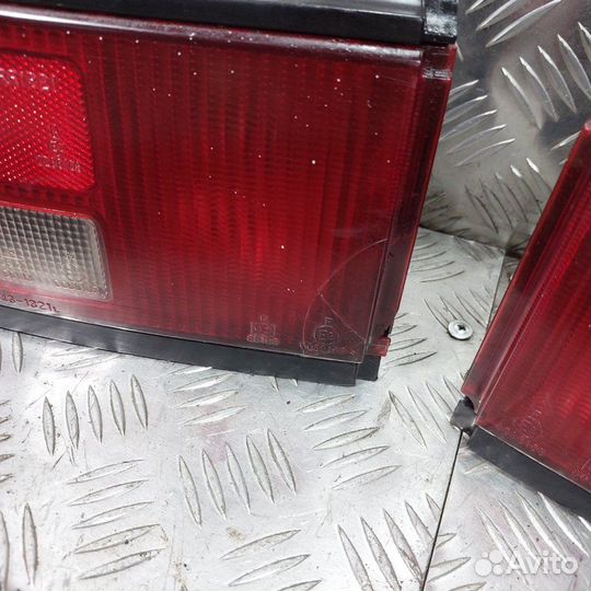 Фонари задние Mazda 323 Bg хэтчбек 1.6 1993