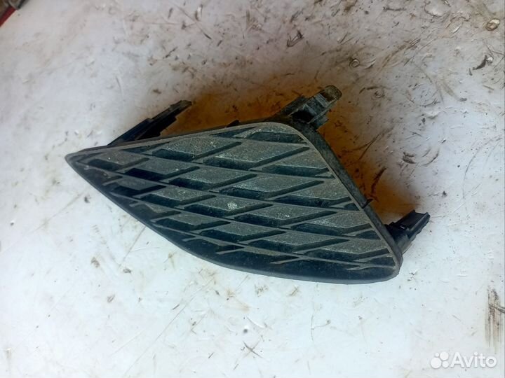 Заглушка правая птф toyota corolla 150