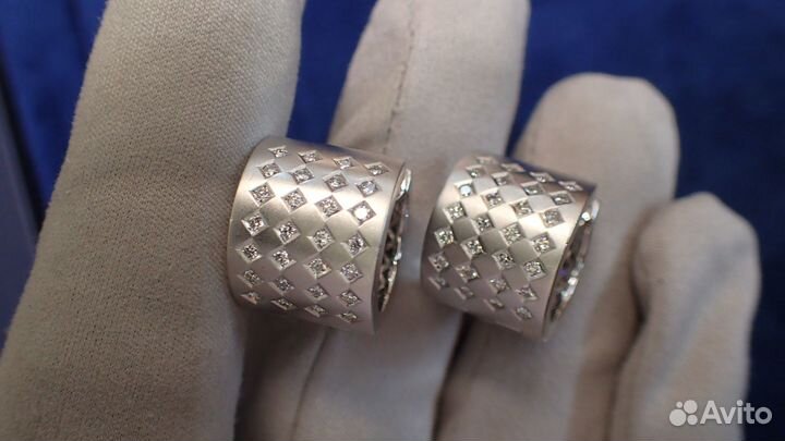 Золотые серьги с бриллиантами Giorgio Visconti