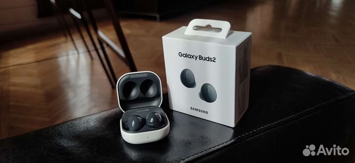 Samsung Galaxy buds 2