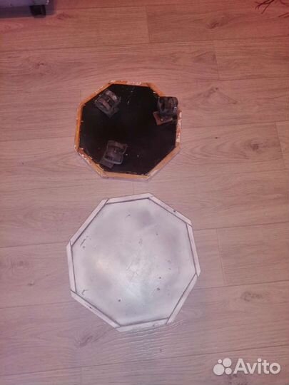 Подставка под цветы дерево