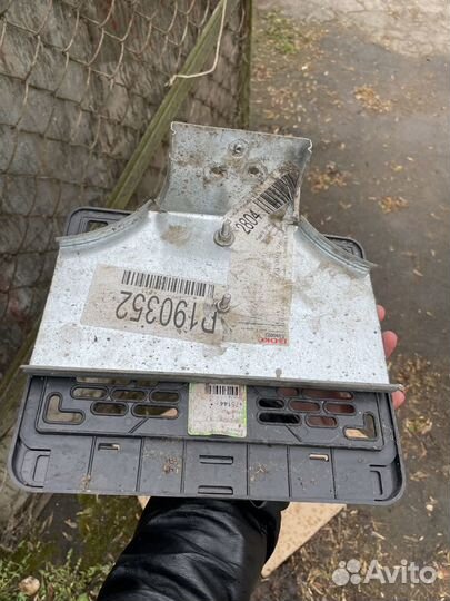 Крепление для номера