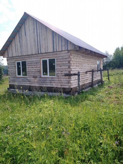 Дом 48 м² на участке 15 сот.