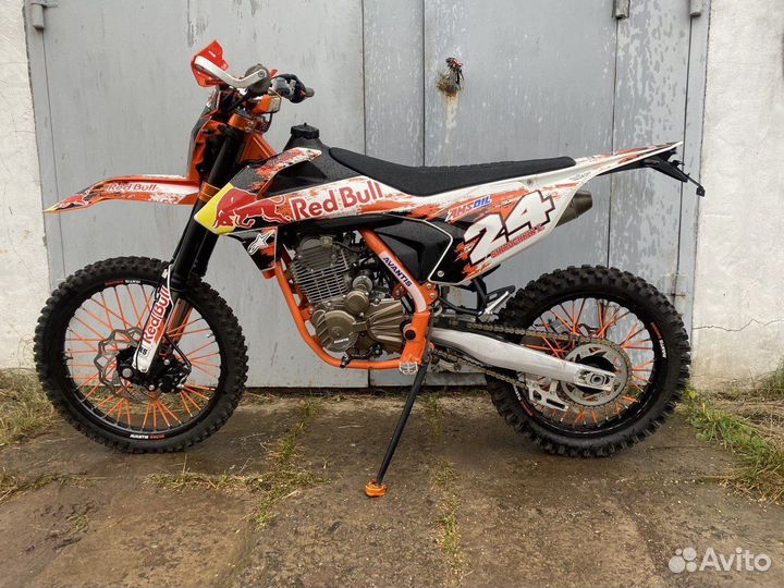 Эндуро Avantis A5 Lux