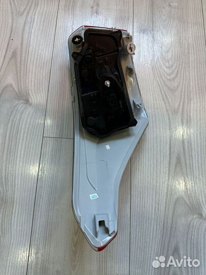 Задние фонари Citroen C-eiysee 2014