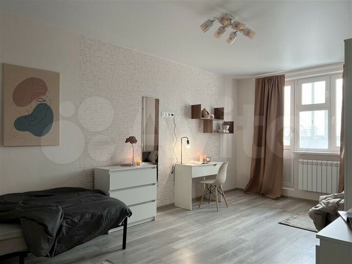 Комната 19 м² в 3-к., 15/18 эт.