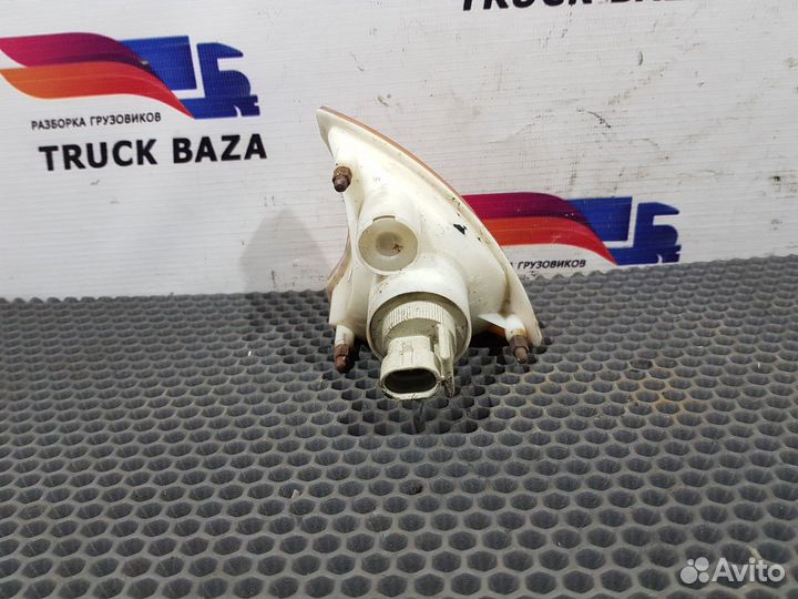 504187902 Указатель поворота левый Iveco Stralis