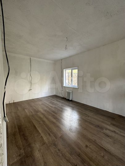 Дом 42,6 м² на участке 12 сот.