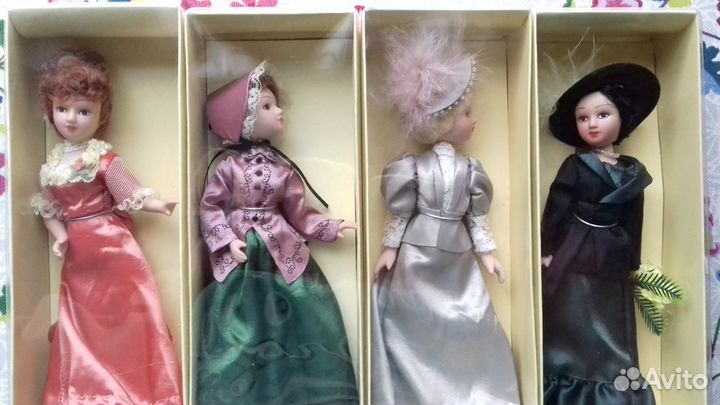 Куклы фарфоровые