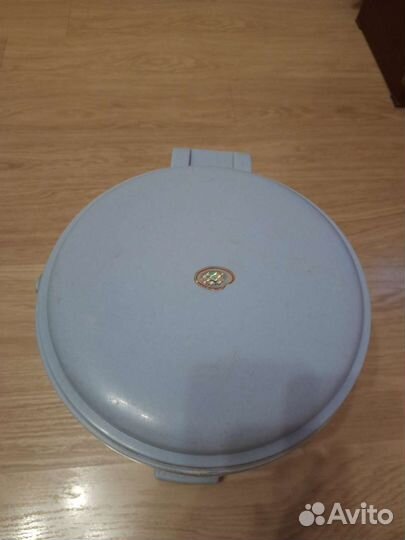 Мусорное ведро с педалью