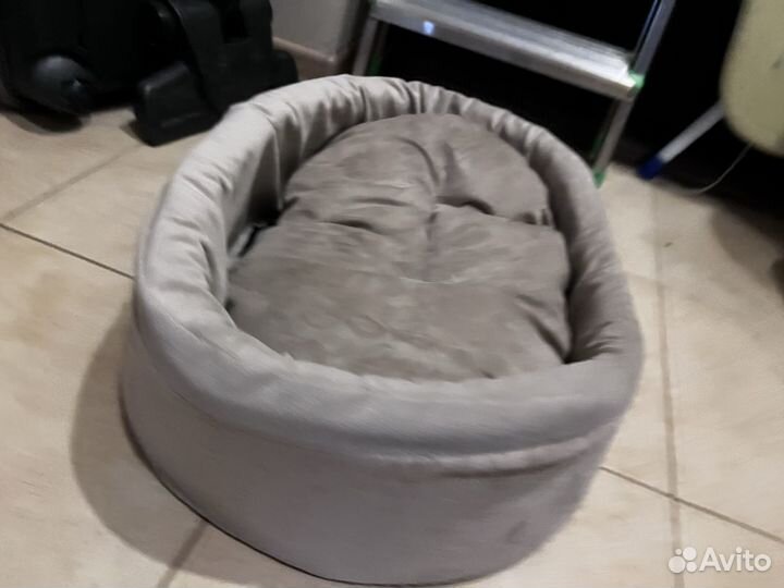 Лежанка для маленьких собак