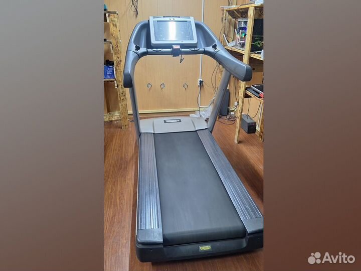 Беговая дорожка Technogym - после Т. О