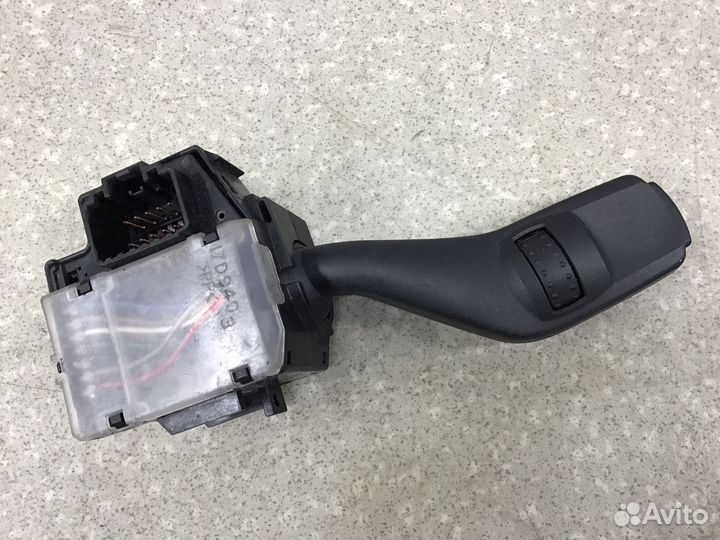 Переключатель стеклоочистителей Ford Focus II 2008