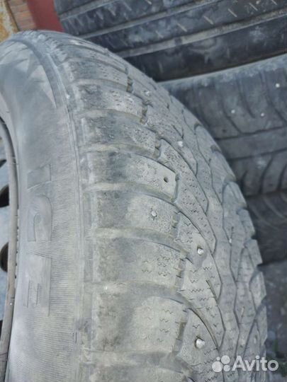 Pirelli Ice 195/65 R15