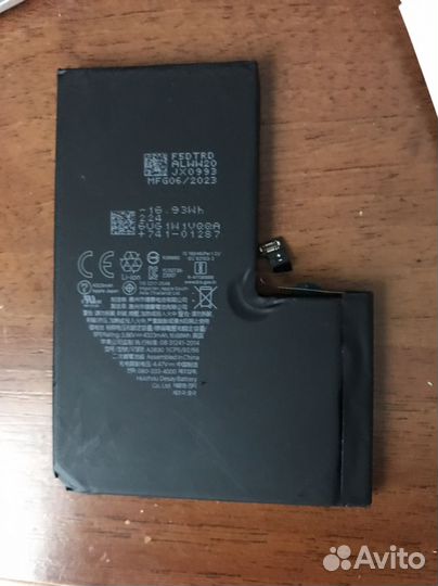 Аккумулятор iPhone 14 pro max