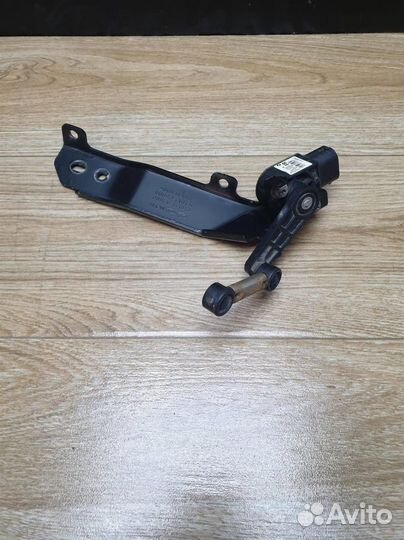 Датчик дорожного просвета Hyundai Santafe 4 TM