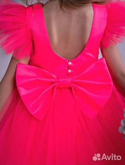 Прокат платьев на выпускной для девочек