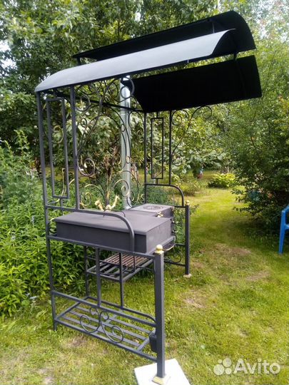 Мангал с печкой и крышей