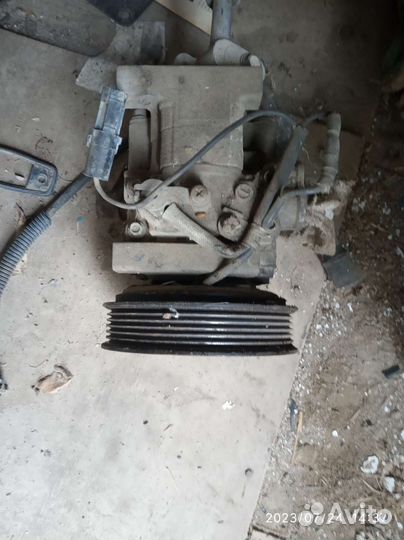 Компрессор автомобильный