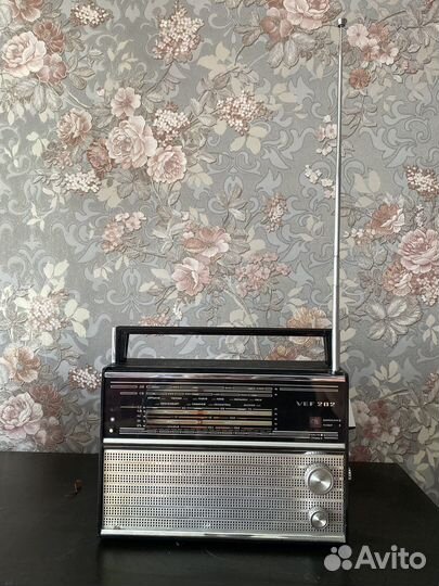 Транзистерный радиоприемник