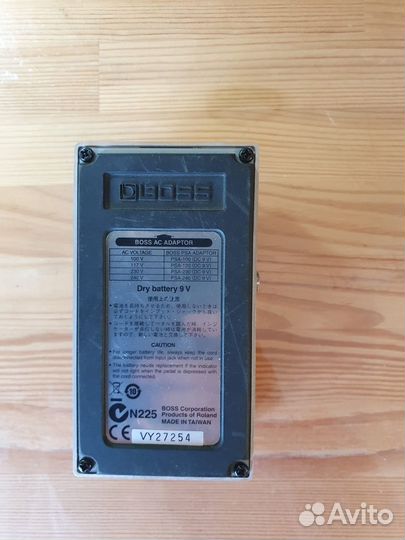 Эффект гитарный педаль boss Turbo Distortion DS-2