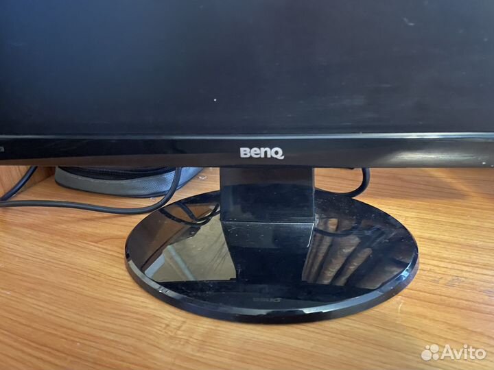 Мониторы 19 дюймов benq и LG