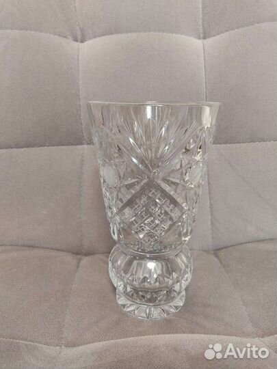 Хрустальная ваза