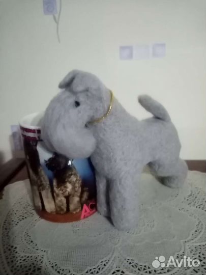 Собачки разных пород и другие игрушки