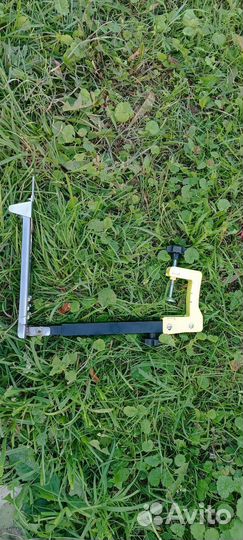 Держатель(крепление) датчика эхолота