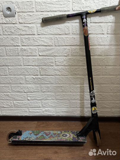 Трюковой самокат