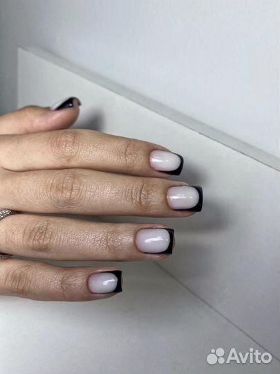 Наращивание ногтей