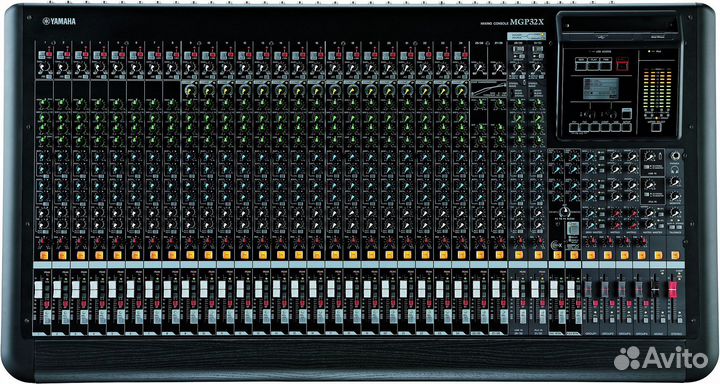 Yamaha MGP32X 32-канальная микшерная консоль