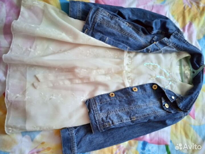 Джинсовая курточка,платье,джинсы на рост 110-128