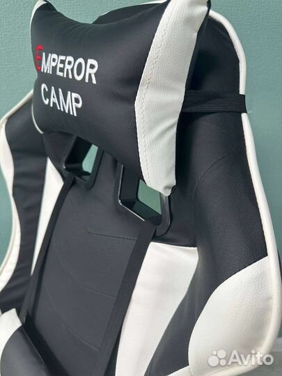 Компьютерное игровое кресло новое