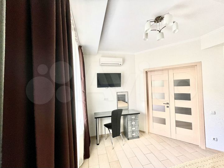 2-к. квартира, 50 м², 4/9 эт.